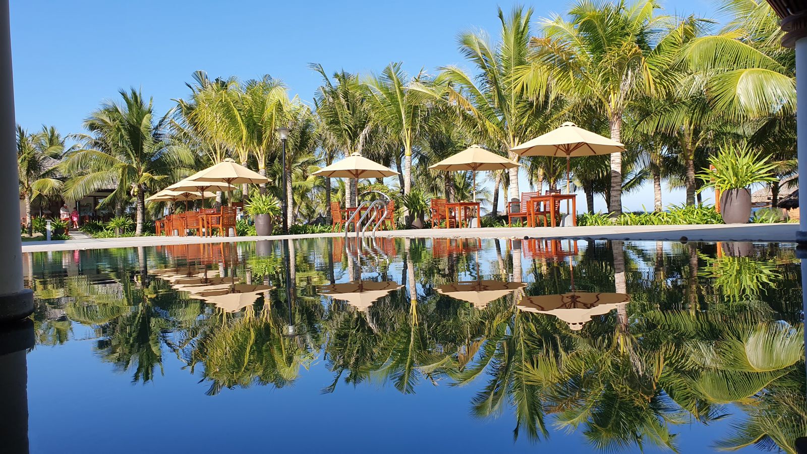 Khai thác Tổ hợp nghỉ dưỡng hàng đầu châu Á SunBay Park Hotel & Resort Phan Rang khi hoàn thiện sẽ là bước tiến quan trọng của Crystal Bay Hospitality 