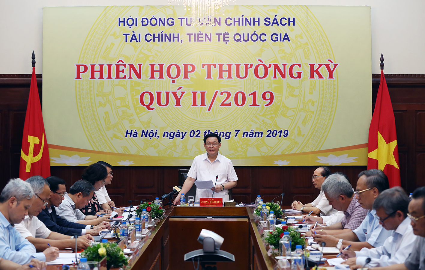 Phó Thủ tướng Vương Đình Huệ phát biểu tại phiên họp. Ảnh: VGP/Thành Chung