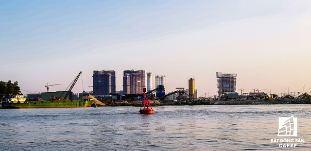 Cận cảnh dự án cầu 4.260 tỷ đồng đang xây dựng bắc qua sông Sài Gòn nối Quận 1 với Quận 2 - Ảnh 3.