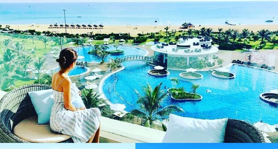 FLC Quy Nhơn tọa lạc sát Eo Gió là điểm hẹn “sống ảo” không thể không đến một lần trong đời. (Ảnh: Ivivu)