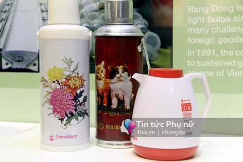 Phích nước Rạng Đông - một thương hiệu nổi tiếng được nhiều người yêu thích trong những năm 1990 - 2000.