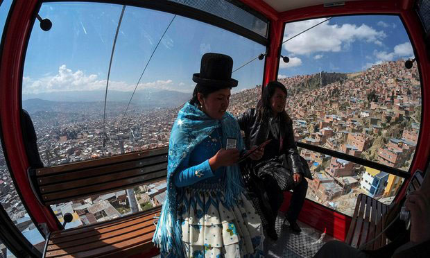Hệ thống cáp treo tại Bolivia. (Ảnh: Reuters)