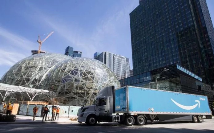 CEO Jeff Bezos muốn trụ sở mới của Amazon trở thành biểu tượng về kiến trúc và mọi người sẽ nhớ tới nó trong hàng trăm năm.