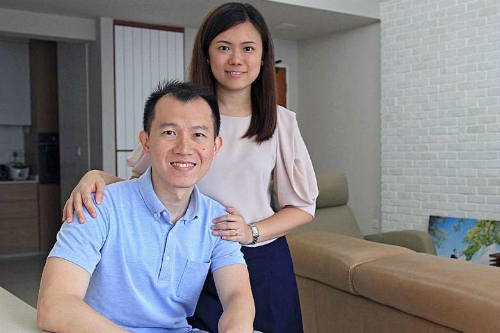 Vợ chồng anh Thomas Zhuo và chị Jasmine Ong - Ảnh: Strait Times
