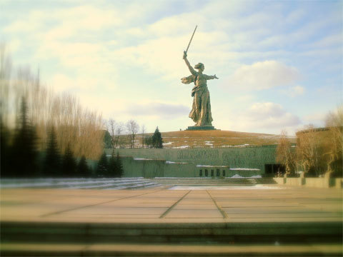 Tượng đài Mẹ Tổ quốc tại thành phố Volgograd (trước là Stalingrad)
