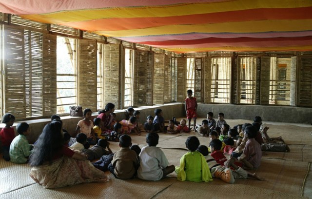 Trường học ở Rudrapur (Bangladesh) của kiến trúc sư Anna Heringer (nội thất) (Nguồn: www.archdaily.com)