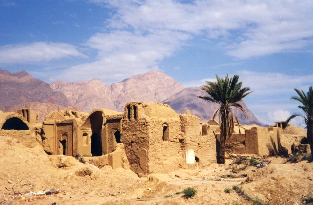 Nhà ở truyền thống miền Bắc Iran (Nguồn: www.commons.wikimedia.org)