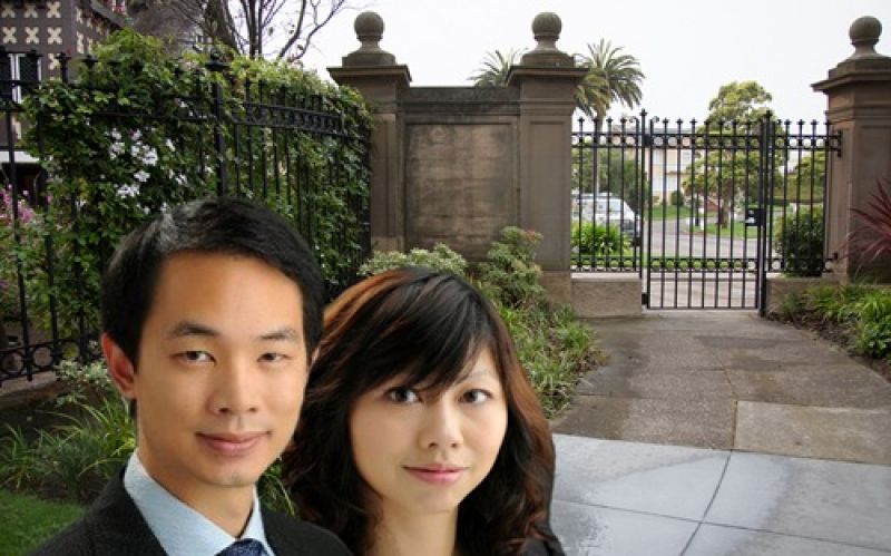 Tina Lam và Michael Cheng - Ảnh: Business Insider.