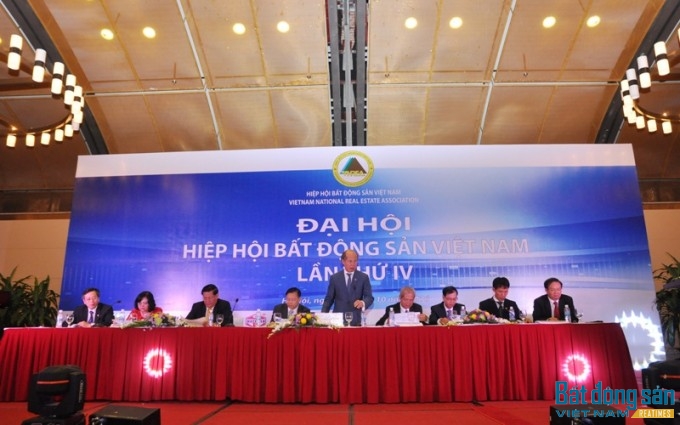 Đoàn Chủ tịch Đại hội Hiệp hội Bất động sản Việt Nam nhiệm kỳ IV.
