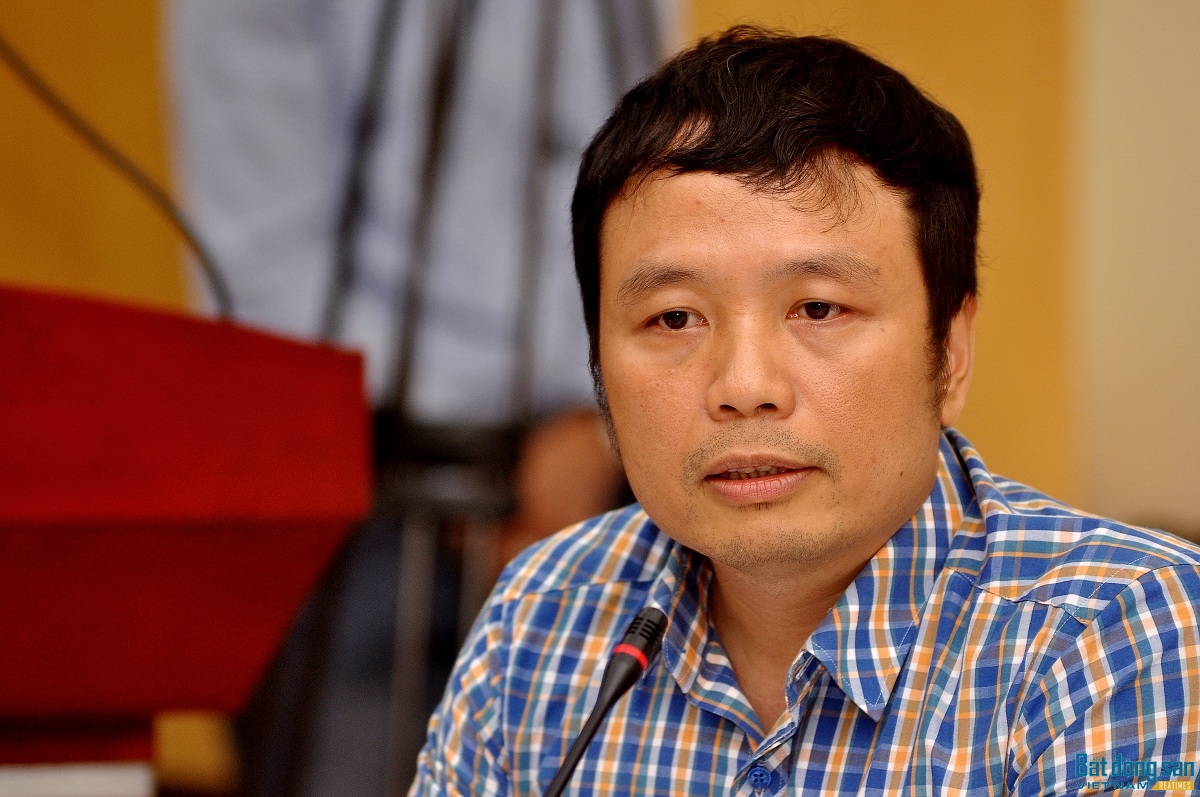 Ông Nguyễn Tú Anh, Phó Vụ trưởng Vụ Chính sách tiền tệ Ngân hàng Nhà nước.