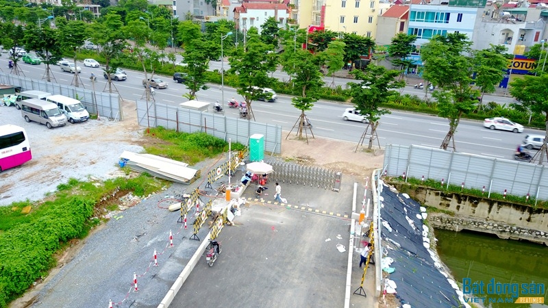 Chốt bảo vệ đầu đường kết nối đường 60 mét nối đường Võ Chí Công. 