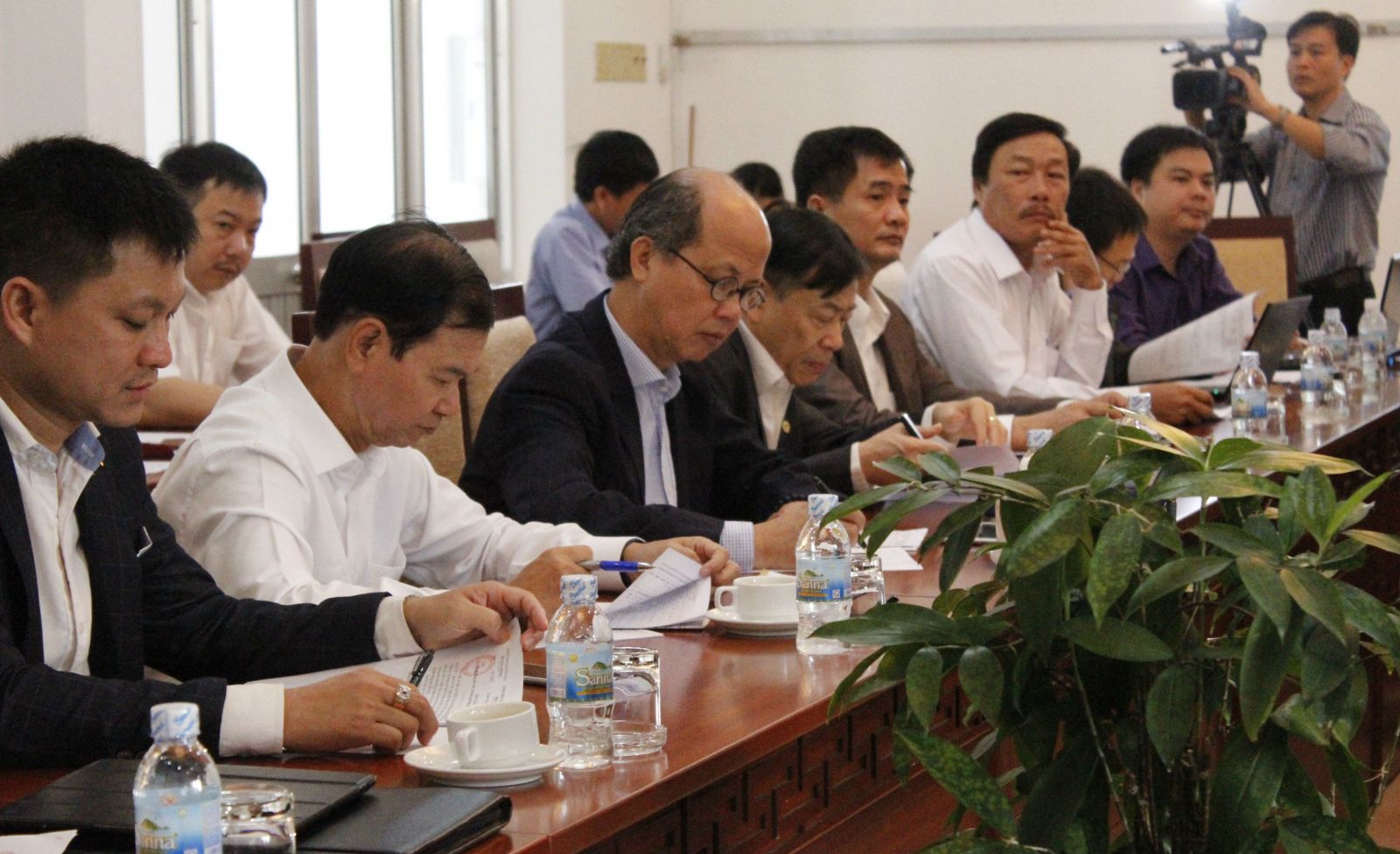 Việc hình thành hệ thống dữ liệu thị trường BĐS theo ông Nam cần có sự kết hợp giữa các bên và cần xác định, đây là nhiệm vụ đột xuất Thủ tướng giao cho Hiệp hội BĐS Việt Nam và các tỉnh, ban ngành liên quan.