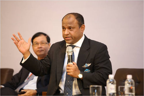Ông Ismail Gafoor, CEO của Tập đoàn P&N Holdings, công ty mẹ của PropNex, một công ty môi giới bất động sản lớn nhất Singapore với hơn 6.000 nhân viên.
