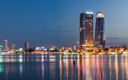Năm 2017, Đà Nẵng tiếp tục duy trì vị thế là thành phố biển cạnh tranh đối với cả khách du lịch trong nước và quốc tế.
