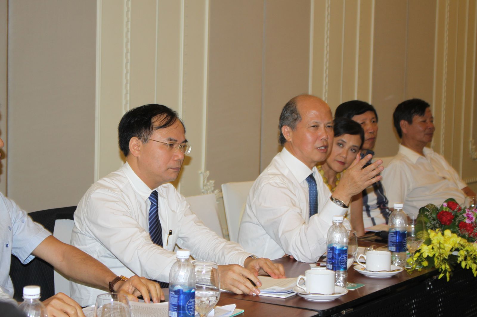 Tham gia Hội nghị có đại diện Bộ Xây dựng, Thứ trưởng Nguyễn Văn Sinh.