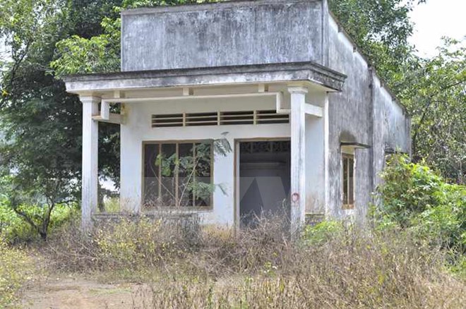 Một căn nhà bỏ hoang trong khu quy hoạch Sân bay Long Thành. (Ảnh: Công Phong/TTXVN)