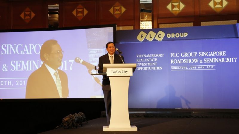 Ông Nguyễn Tiến Minh, Đại sứ Việt Nam tại Singapore đánh giá cao những sự kiện như roadshow của FLC trong việc đóng góp vào quan hệ hợp tác kinh tế - thương mại giữa hai nước.