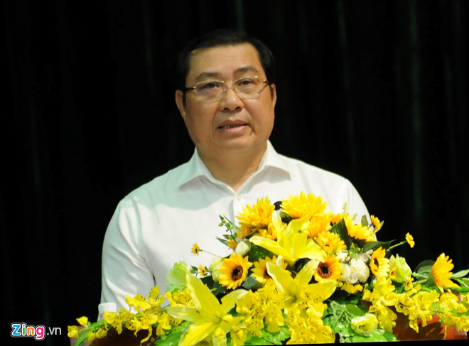 Ông Huỳnh Đức Thơ, Chủ tịch UBND TP Đà Nẵng, tại cuộc họp sáng nay. Ảnh: Đắc Đức.