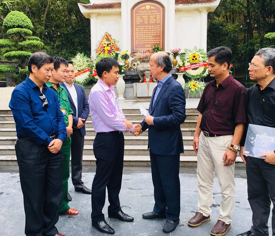 Hiệp hội Bất động sản Việt Nam đã trao tặng cho Quỹ Vì Người nghèo tỉnh Hà Tĩnh