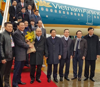 Thủ tướng Chính phủ Nguyễn Xuân Phúc và lãnh đạo tỉnh Quảng Ninh trong ngày khai trương sân bay quốc tế Vân Đồn.