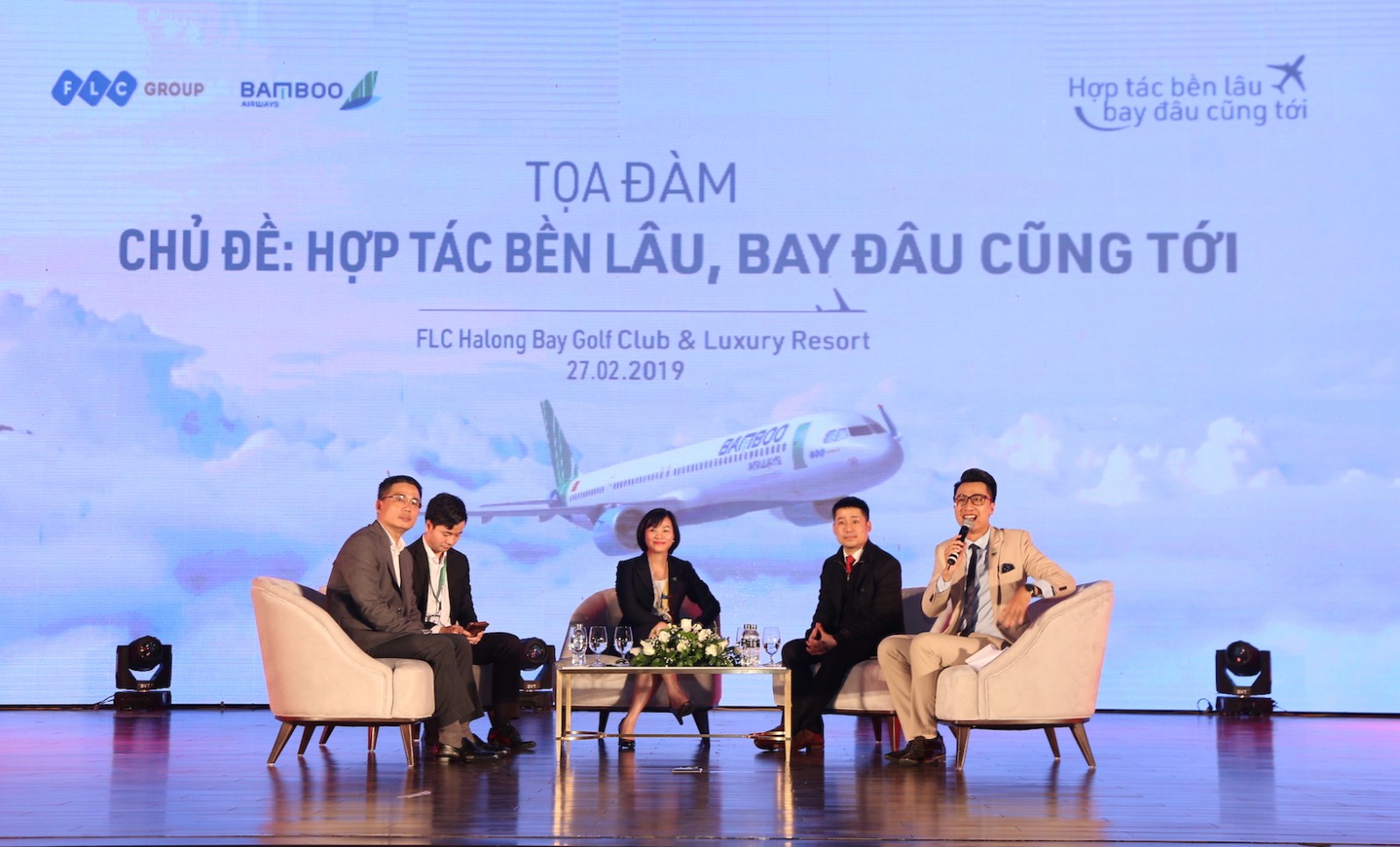 Lãnh đạo các đại lý đóng góp ý kiến với mong muốn được thấy Bamboo Airways hoàn hảo hơn