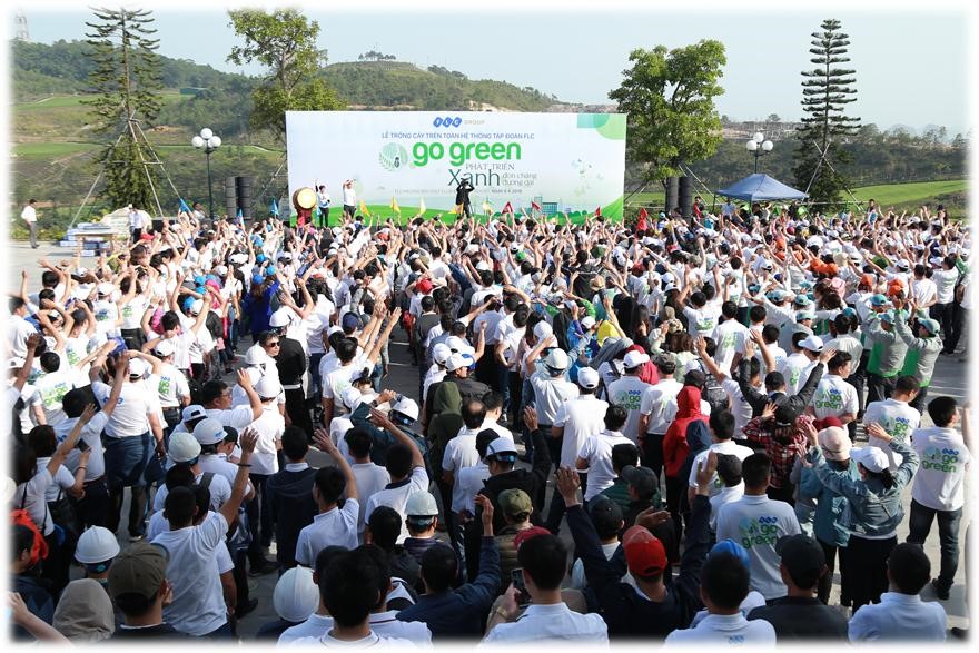 Năm 2018, sự kiện Go Green diễn ra với sự tham gia nhiệt tình của 10.000 CBNV Tập đoàn FLC trên toàn hệ thống