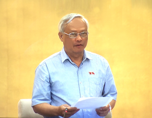 Phó Chủ tịch Quốc hội Uông Chu Lưu điều hành phiên họp. Ảnh: VGP/Nguyễn Hoàng