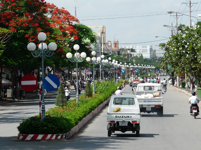 Thành phố Sa Đéc hiện đang là trung tâm kinh tế, văn hóa của tỉnh Đồng Tháp