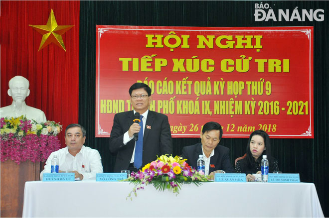 Đại biểu HĐND thành phố khóa IX tiếp xúc cử tri tại đơn vị bầu cử số 9, quận Sơn Trà. 