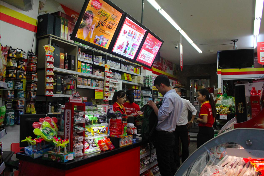 Cửa hàng tiện ích (tiện lợi): Có thể coi là dạng trung gian giữa chợ truyền thống và siêu thị