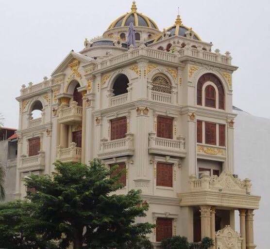Dinh thự nằm trên đường Nguyễn Hoàng Tôn, Tây Hồ, Hà Nội