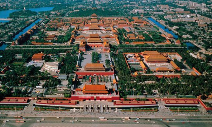 Cung điện Trung Hoa được lấy làm điểm tựa cho việc quy hoạch thành phố
