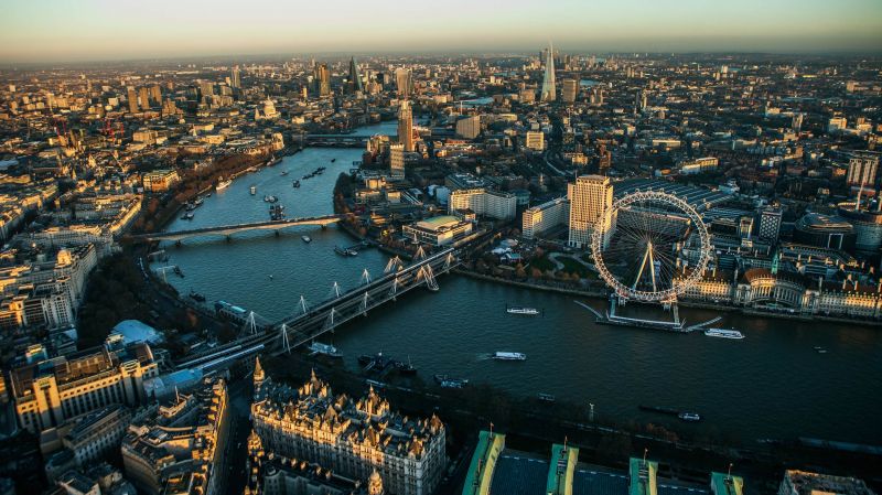 London, Anh nằm trong top 10 KĐT (thành phố) đáng sống nhất trên thế giới, theo Famous Wonder