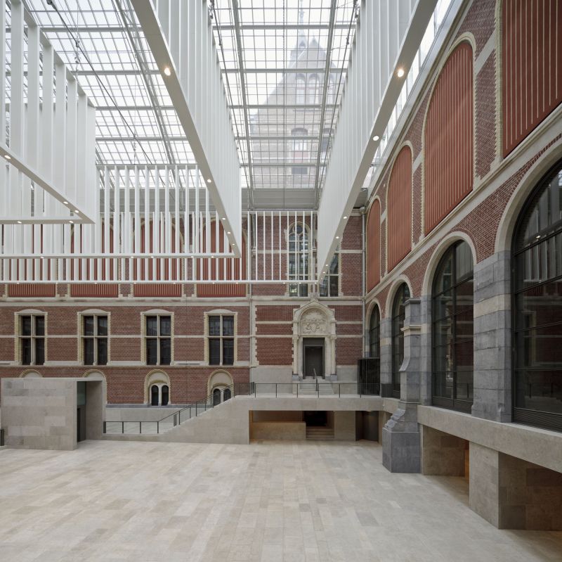 Phần sàn thấp nhất của Bảo tàng The Rijksmuseum, Amsterdam, Hà Lan chính là không gian ngầm được mở rộng