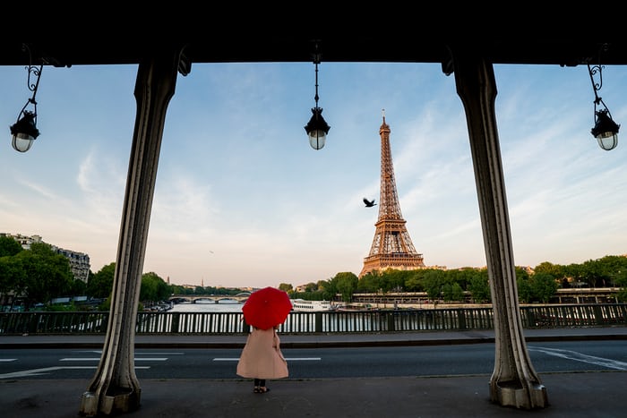 “Một ước mơ trở thành hiện thực đối với một KTS, được nhìn thấy rõ tháp Eiffel lần đầu tiên”.