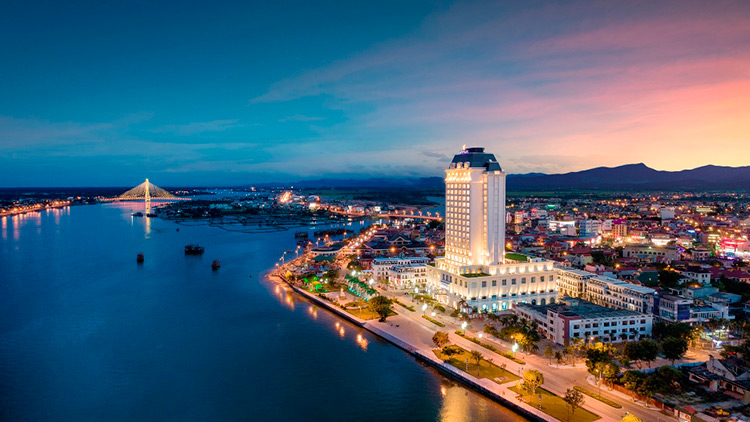 Tòa khách sạn cao kỷ lục của Vinpearl Hotel tại tỉnh Quảng Bình