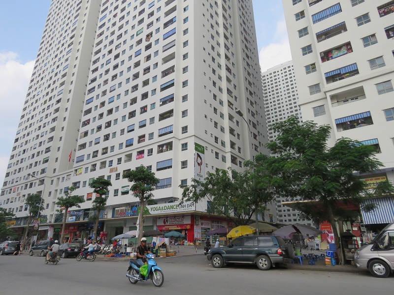 Sự chất đống của nhà cao tầng đã khiến quy hoạch của KĐt Linh Đàm bị phá vỡ