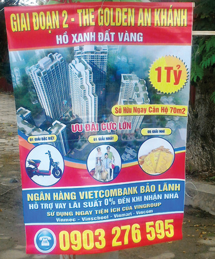 Hình ảnh chụp một băng rôn quảng cáo dự án gần Vinhomes Thăng Long ở khu Nam An Khánh