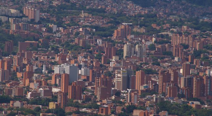 Một góc thành phố Medellin, Colombia (ảnh: 1000destinos)