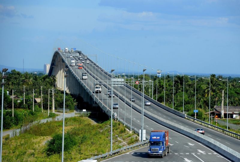 Cầu Long Thành trên đường cao tốc TP HCM - Dầu Giây