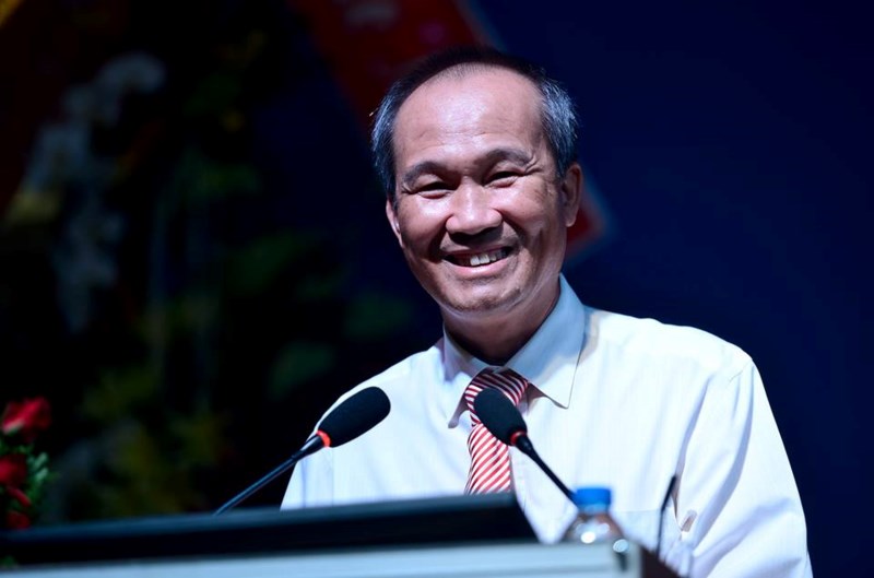 Ông Dương Công Minh, chủ tịch HĐQT Ngân hàng Sacombank khẳng định khoản vay 43.000 tỉ liên quan đến ông Trầm Bê vẫn an toàn. 
