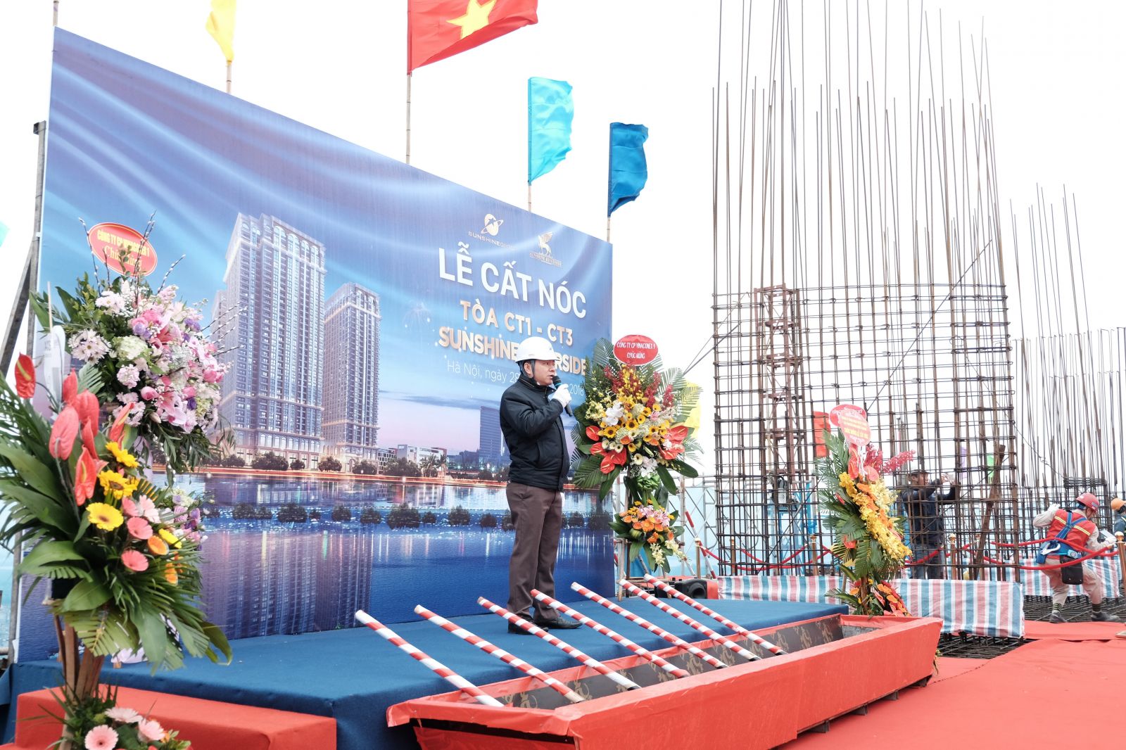 Ông Nguyễn Ngọc Sơn (Phó TGĐ Sunshine Group) phát biểu tại buổi lễ