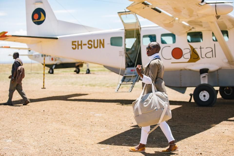 Nabongo trong một chuyến bay đến Serengeti