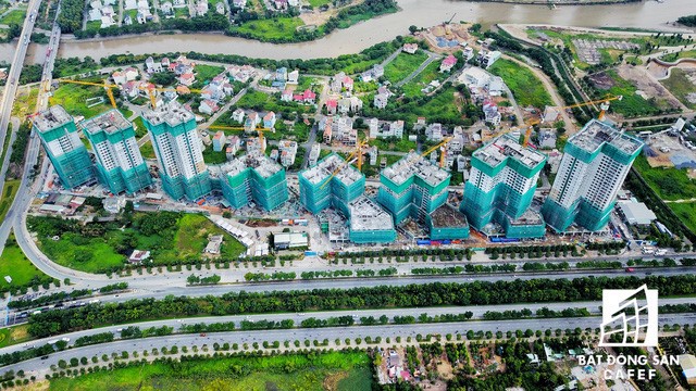 Tập đoàn Novaland dự kiến bàn giao tới 6.500 căn hộ trong năm 2018, đồng thời đầu tư mới 12.000 sản phẩm từ 4 dự án lớn ở khu Đông Sài Gòn.