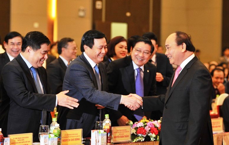 Thủ tướng Chính phủ Nguyễn Xuân Phúc và các đại biểu tại hội nghị