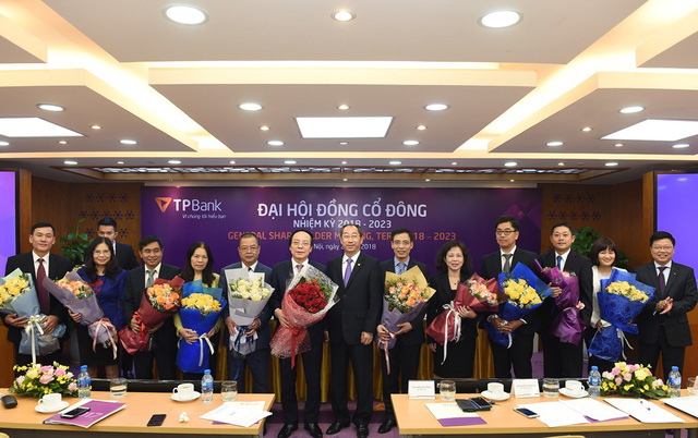 Ông Đỗ Minh Phú tiếp tục được tín nhiệm giữ chức Chủ tịch HĐQT TPBank với 100% phiếu bầu hợp lệ
