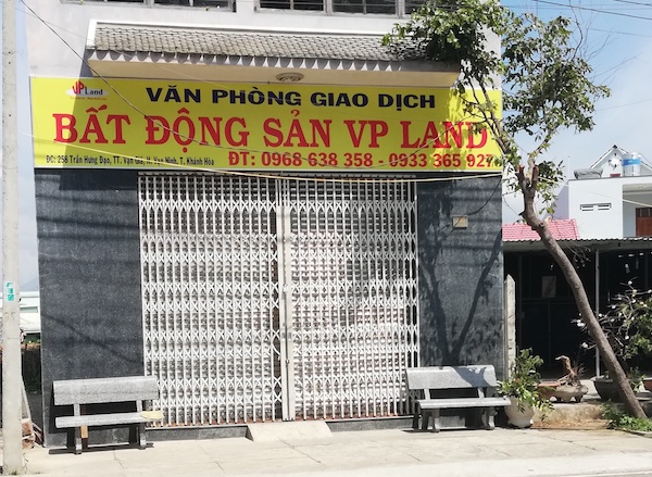 Các văn phòng giao dịch bất động sản tại Bắc Vân Phong “bất động”