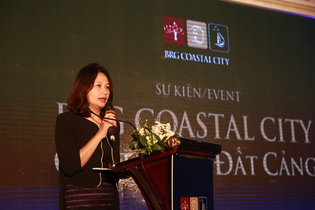 Bà Trần Tuyết Nhung - PTGĐ BRG giới thiệu về BRG Coastal City