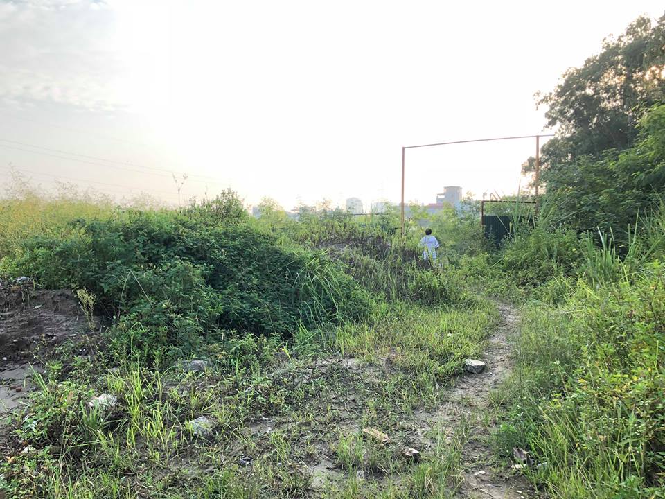 Dự án Khu đô thị mới Thịnh Liệt sau 14 năm vẫn là bãi đất bỏ hoang. Ảnh: Hoàng Dương