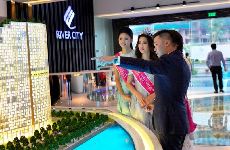 Sau khi đăng quang Hoa Hậu Đỗ Mỹ Linh được tặng một căn hộ siêu sang tại dự án River City.